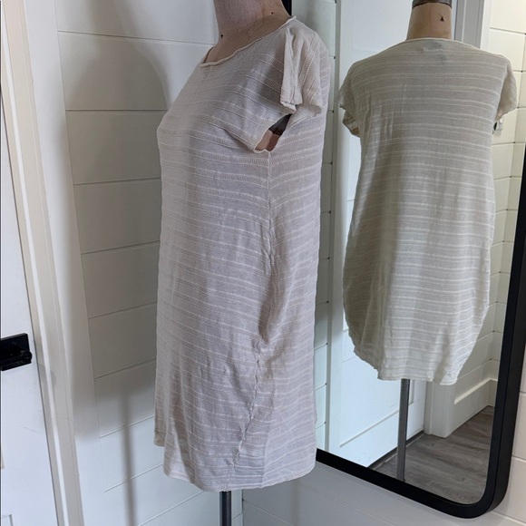 Sarah Pacini Off-White Textured Tunic - Picture 4 of 13